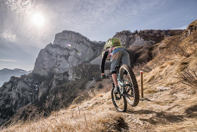 Downhill MTB: Mountainbike Tour Corno della Paura Monte Baldo Massiv