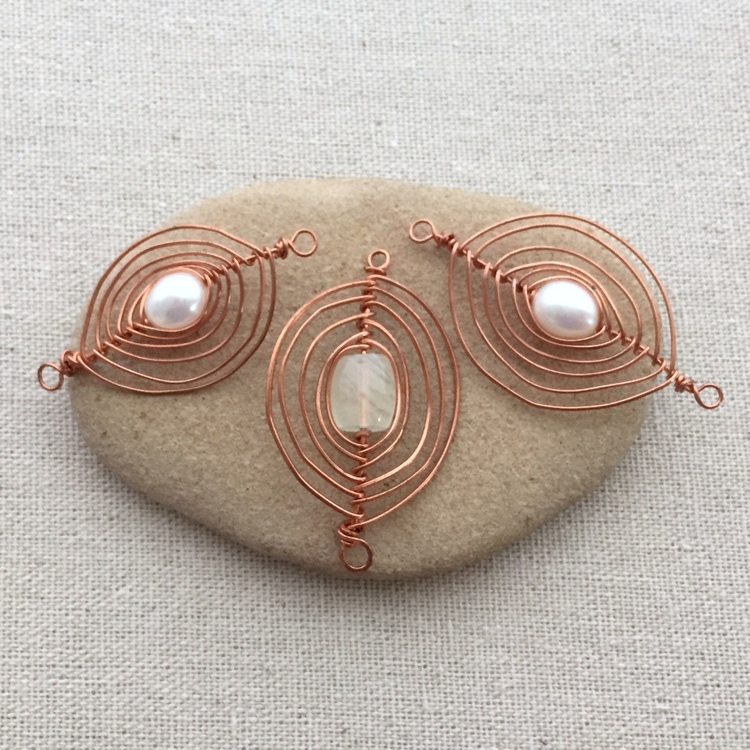 Lisa Yang Jewelry Free Herringbone Wire Wrap Link Tutorial