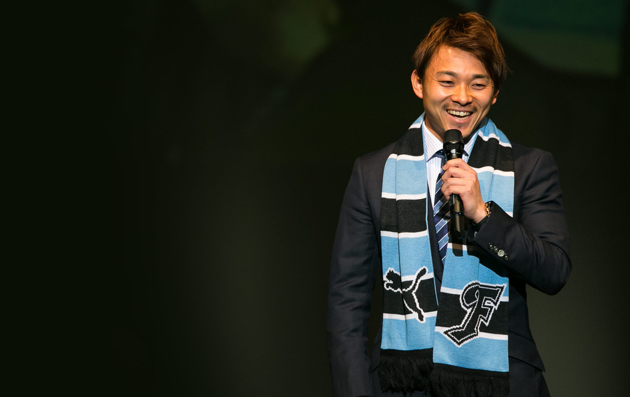 Frontale Rabbit 川崎フロンターレ New players, part 1 Hiroyuki Abe & Kei Chinen