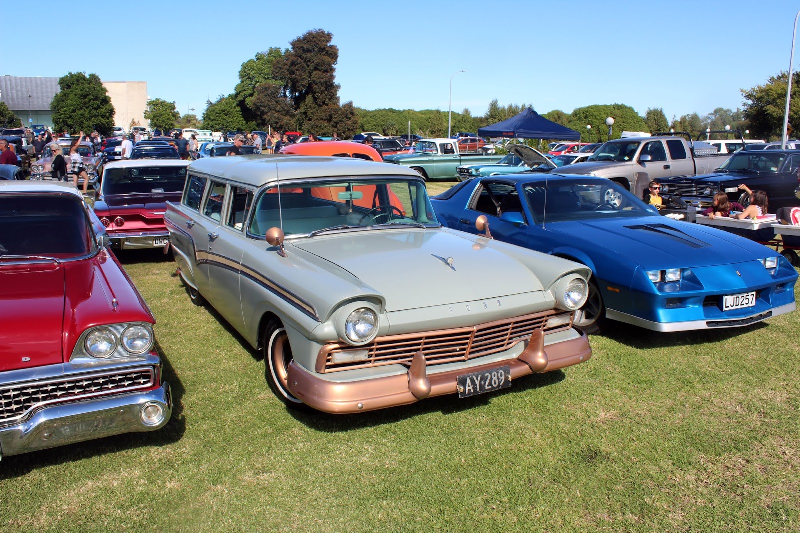 Youtube 1957 Ford Station Wagon