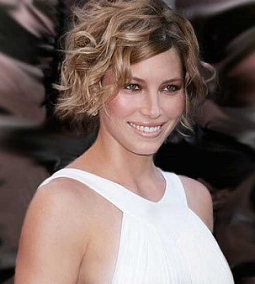 Exclusive Short Curly Hairstyles For Oval Faces Best Haircuts