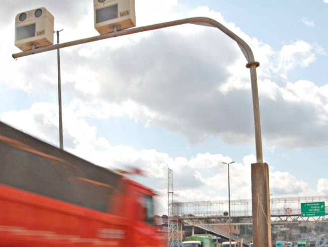 Excesso de velocidade corresponde a 40% das multas em Minas; retirada de radares preocupa 1 image