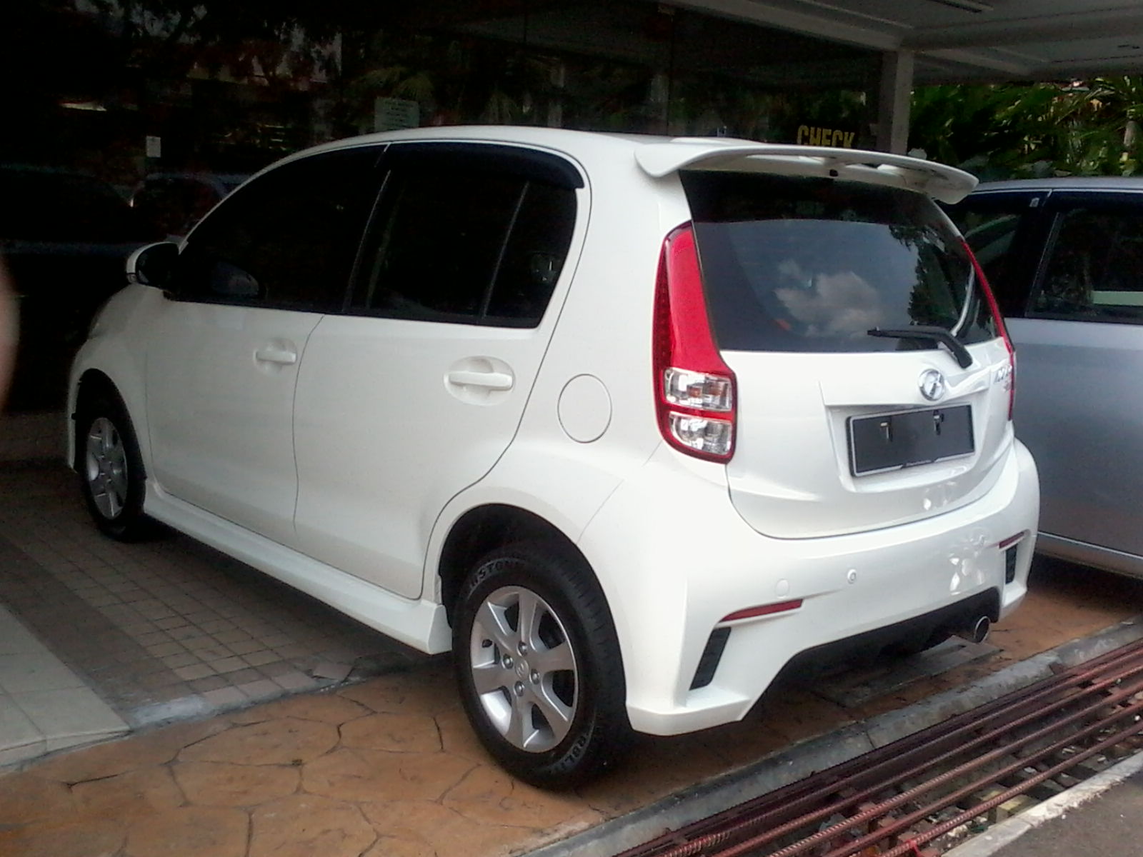New Perodua MyVi 1.3 SE auto -13- BIG GIFT!! 3 YEAR FREE 