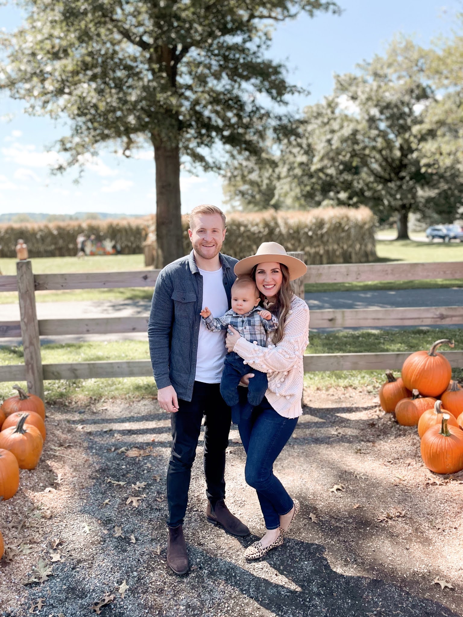 PUMPKIN PATCH & FARM FAMILY OUTFIT INSPIRATION | A Classy Fashionista