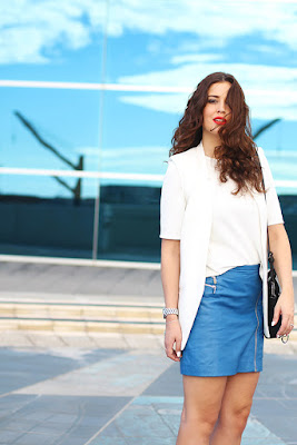 OOTD manis Fashion A LIne Skirt dengan Gilit Atasa Putih