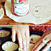 Step by step: MIni pizzas with tortillas / mini pizzas con tortillas