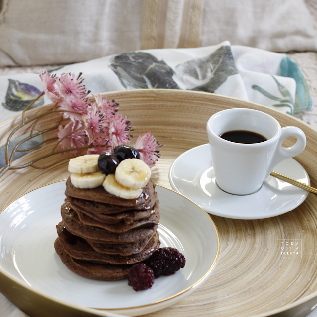 TORTITAS DE AVENA, MANZANA Y CHOCOLATE NEGRO