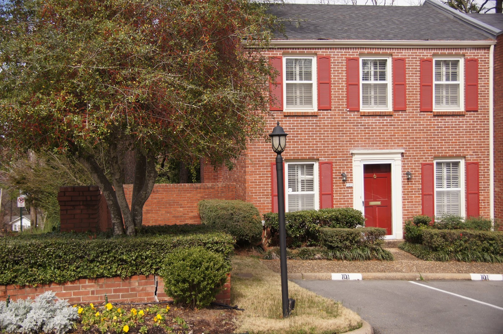 Living in Little Rock GREAT PRICE ON FOXCROFT CONDO!