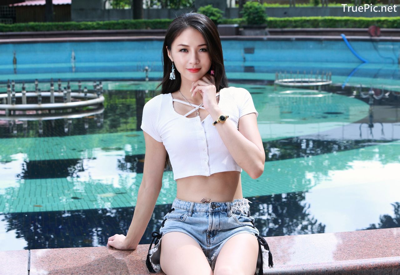 Image-Beautiful-Taiwanese-Girl-Lola-雪岑-Perfect-Long-Legs-Baby-TruePic.net- Picture-8