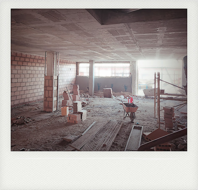Fase de Albañilería - Obra de Ampliación y Reforma del IES Acci Guadix. Arquitectos Granada. LACAL arquitectura. Javier Antonio Ros López, arquitecto. Daniel Cano Expósito, arquitecto. Arquitectos Granada. LACAL arquitectura. Fase de Albañilería - Obra de Ampliación y Reforma del IES Acci Guadix. Javier Antonio Ros López, arquitecto. Daniel Cano Expósito, arquitecto.