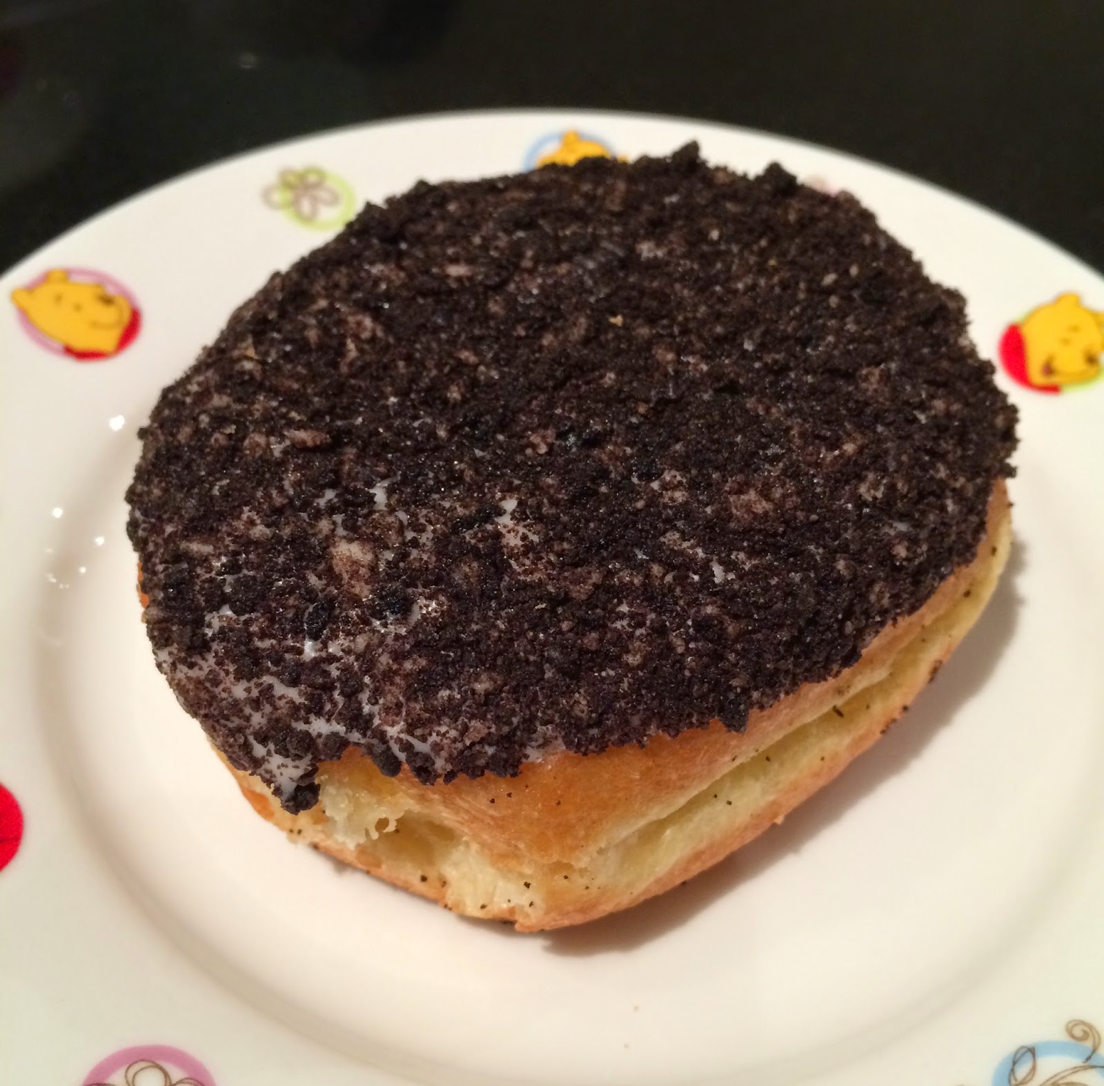 Oreo Cream Donut From Dunkin' Donuts / ダンキンドーナツのオレオクリームドーナツ ~ I'm Made ...