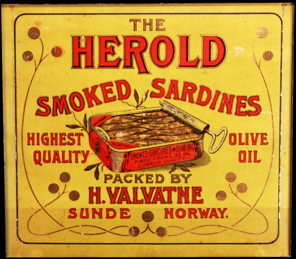 Glazed and Confused Majolica Sardine Boxes