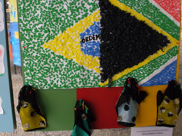Um Brasil,,,,,Colorido por crianças..