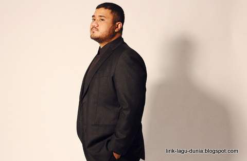 Mike Mohede Mike Mohede