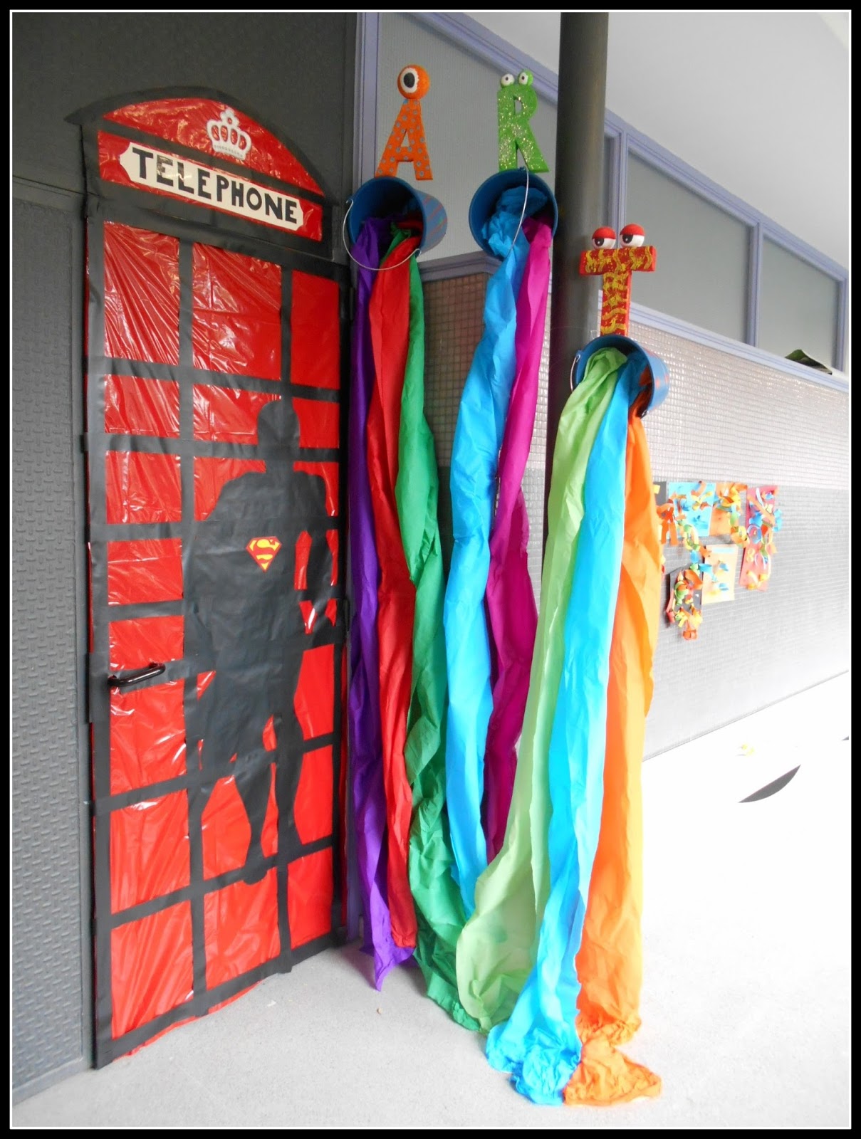 Englishcovas Door Decoration