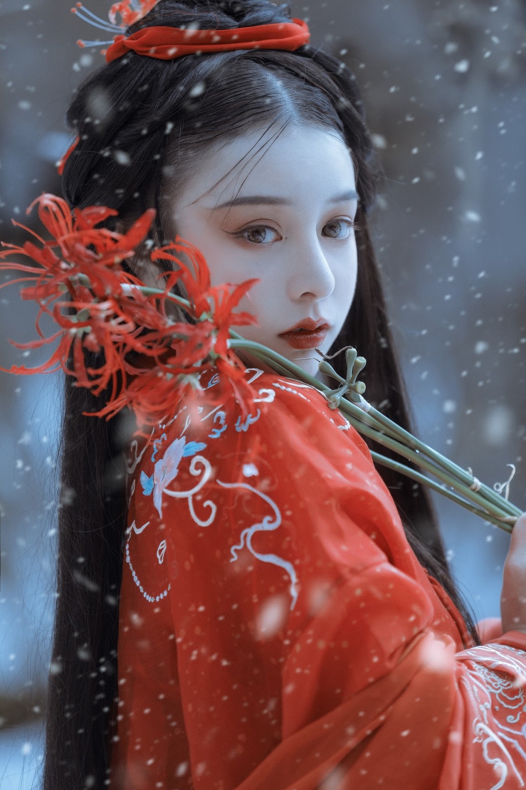 Image-Chinese-Beautiful-model-Snow-Princess-with-Chinese-historical-costume-TruePic.net