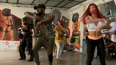 Afro-Cuban fusion dance troupe sensation is making waves on social media ( EweGhana ) Video