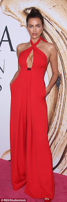  CFDA Fashion Awards in New York:Gabrielle Union, Naomi Campbell, Heidi Klum and others at the red carpet moment . 555