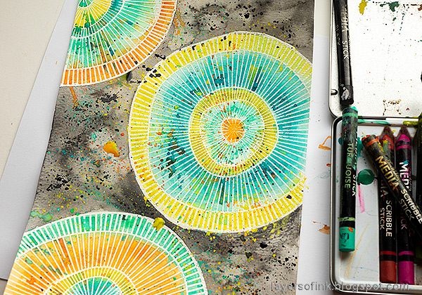 Layers of ink - Concentric Circles Art Journal Tutorial by Anna-Karin Evaldsson.