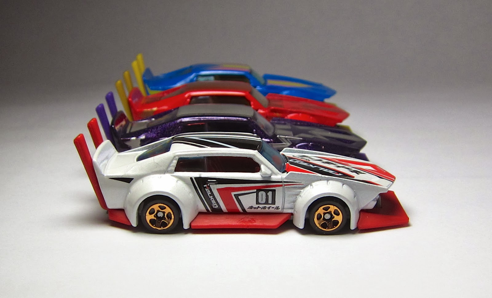 Hot wheels mad manga с грузовиком. хот вилс jdm машинки. Hot wheels безумный. Hot wheels mad. Mad manga автомобиль хот вилс.