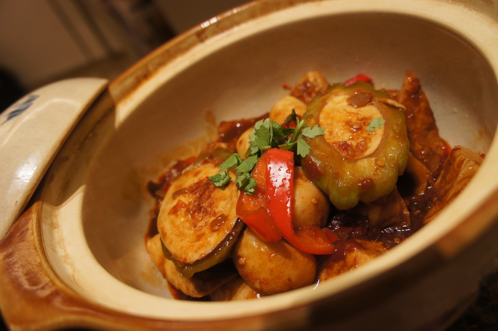 Say My Kitchen Claypot Yong Tau Foo in Spicy Bean Paste 沙煲釀豆腐