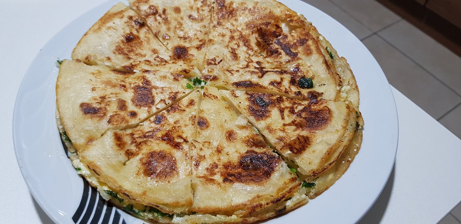 TATESAL LAVAŞTAN BÖREK