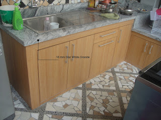 Kitchen set bentuk L ukuran total 2,65 mtr Kitchen set bagian bawah dengan cor keramik