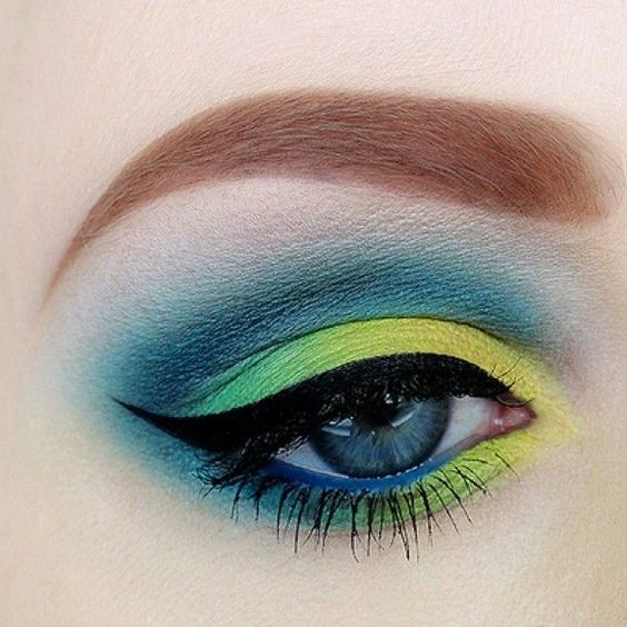Colorful and bold makeup eyeshadow ideas