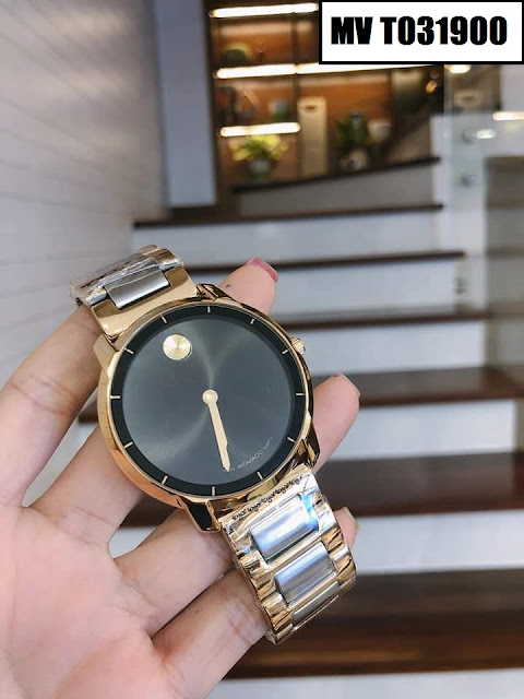 Chiếc đồng hồ đeo tay này của vợ mình tặng đấy