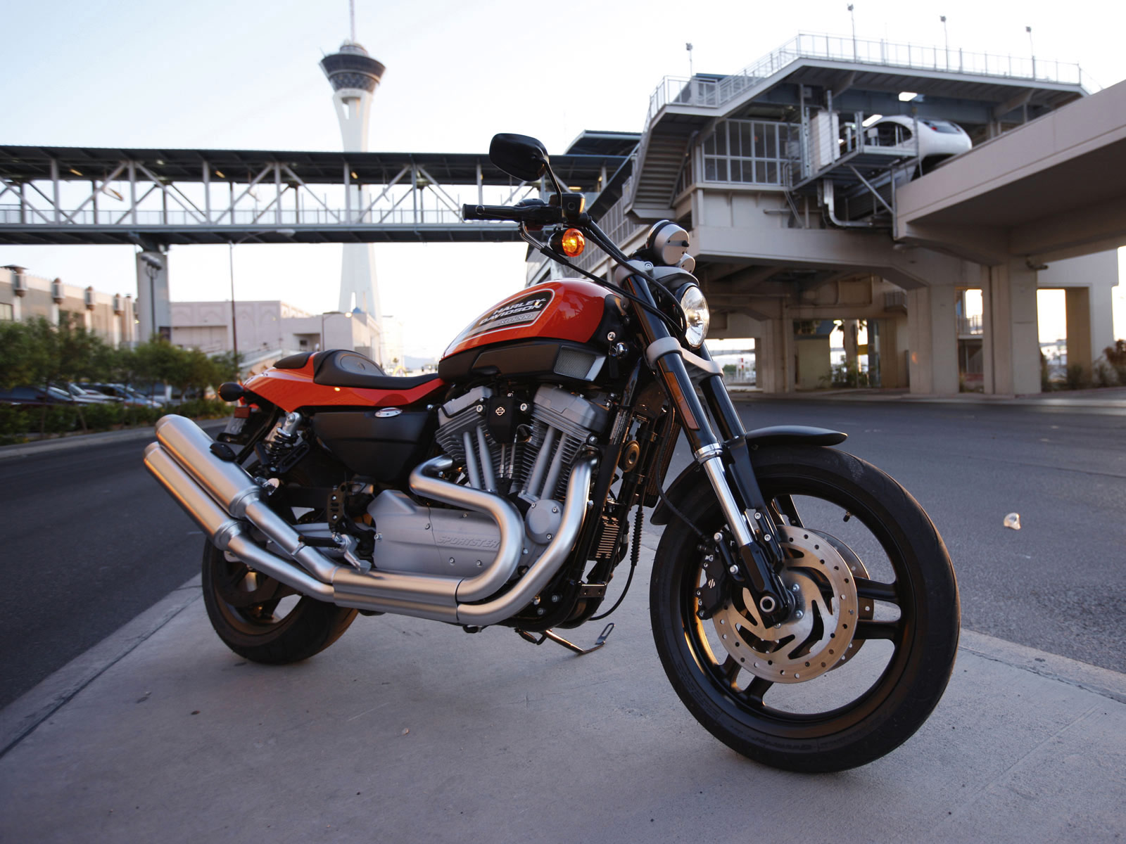 Harley Davidson Pictures Specs Insurance Accident Lawyers Images, Photos, Reviews
