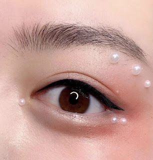 Get Short Hair Growth Over Scalp By Method Of Hairline Tattoo