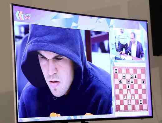  Magnus Carlsen aux Olympiades d'échecs de Bakou - Photo © Eteri Kublashvili