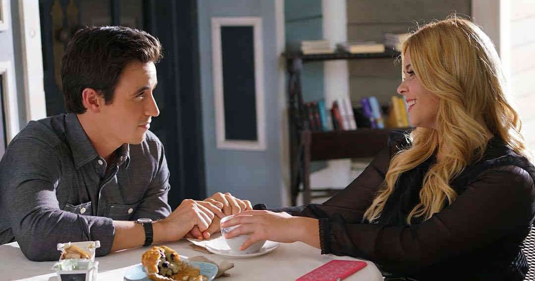 Pretty Little Liars Who Is On The "A" Team? Huw Collins Talks Elliot Rollin’s Evil Plans