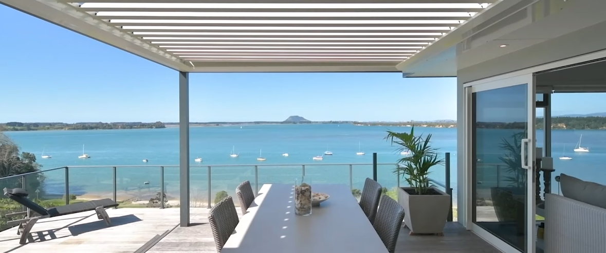 21 Photos vs. 69 Harbour View Rd, Omokoroa Interior Design Luxury Home Tour