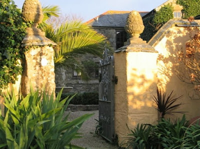 Golden sun on the lower courtyard entrance