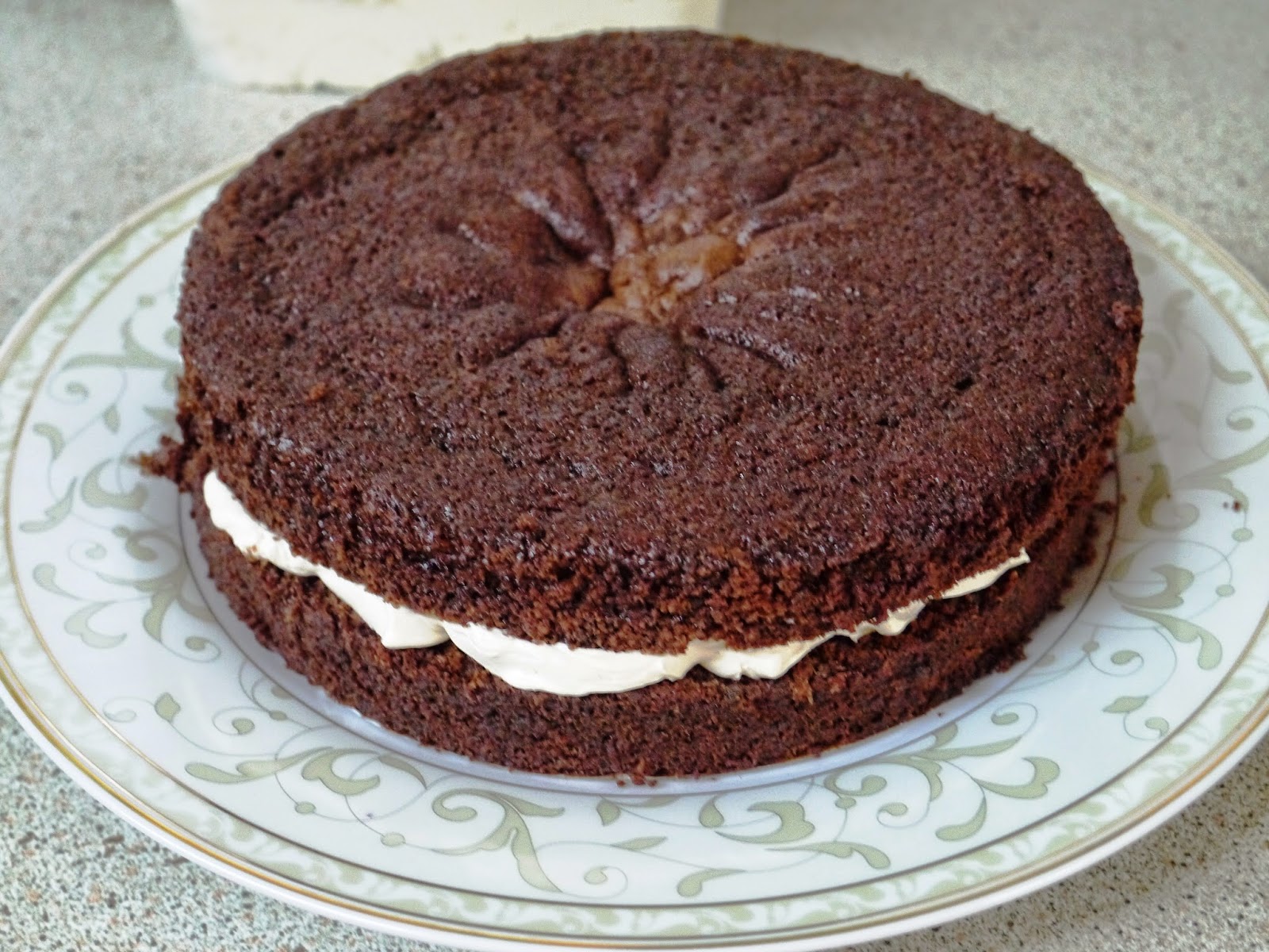 This Muslim Girl Bakes Cappuccino Fudge Cake