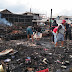 Pasca Kebakaran Pasar Daging, Pedagang Mulai Kumpulkan Puing-puing 