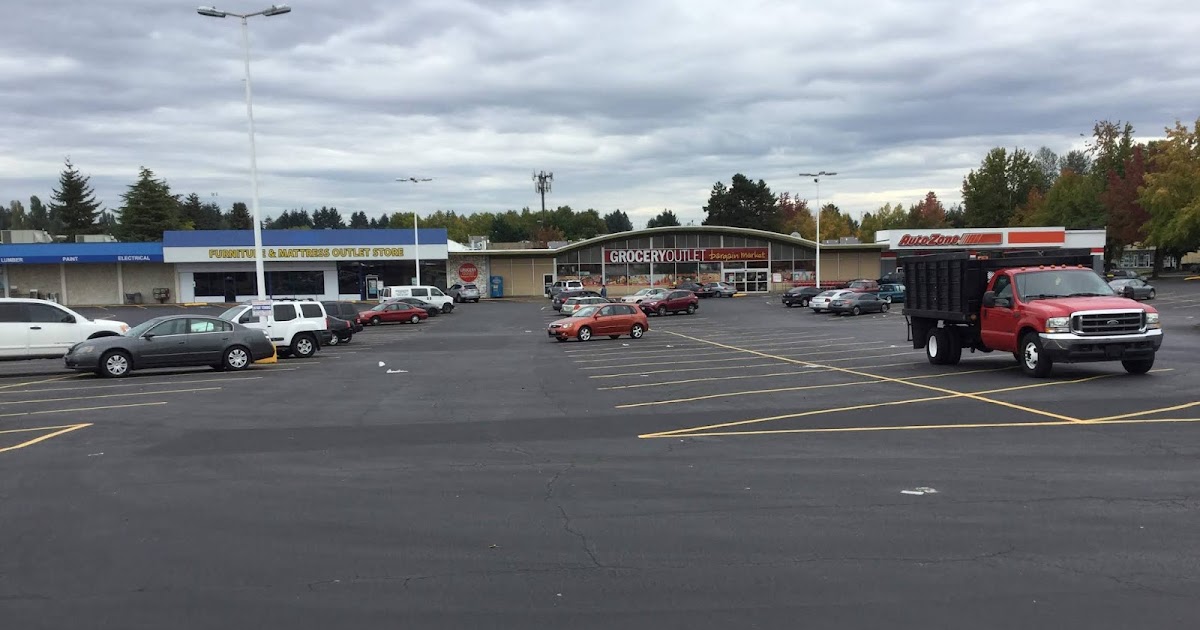 to the Kent Grocery Outlet!