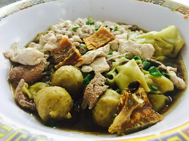 Hill Street Tai Hwa Pork Noodle