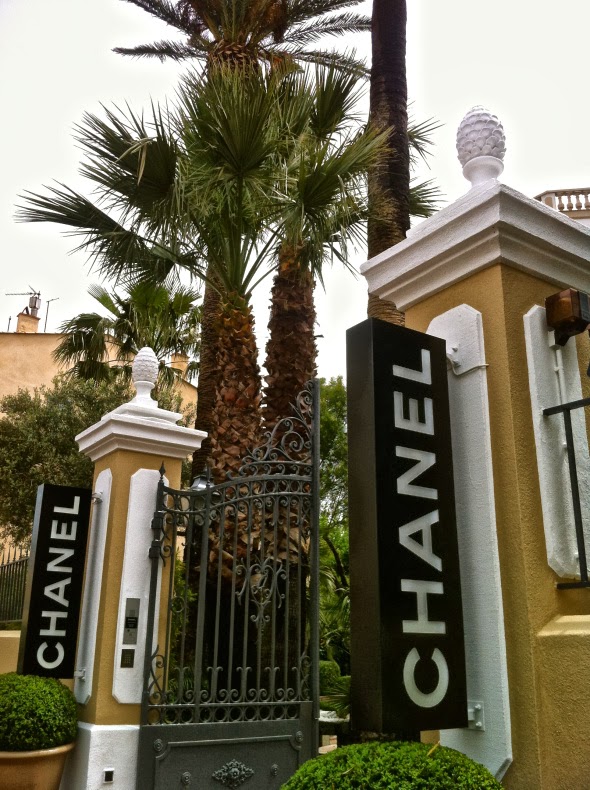 The Chanel Store In St.Tropez - Fashion Trends