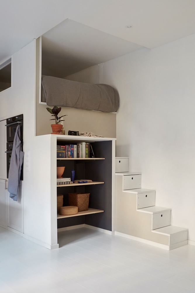 Comment porter du noir après 50 ans comme Monica Belluci