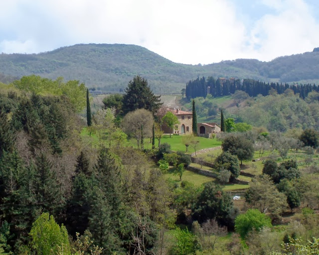 Montalcino, Charming Hilltown in Southern Tuscany | Most beautiful ...