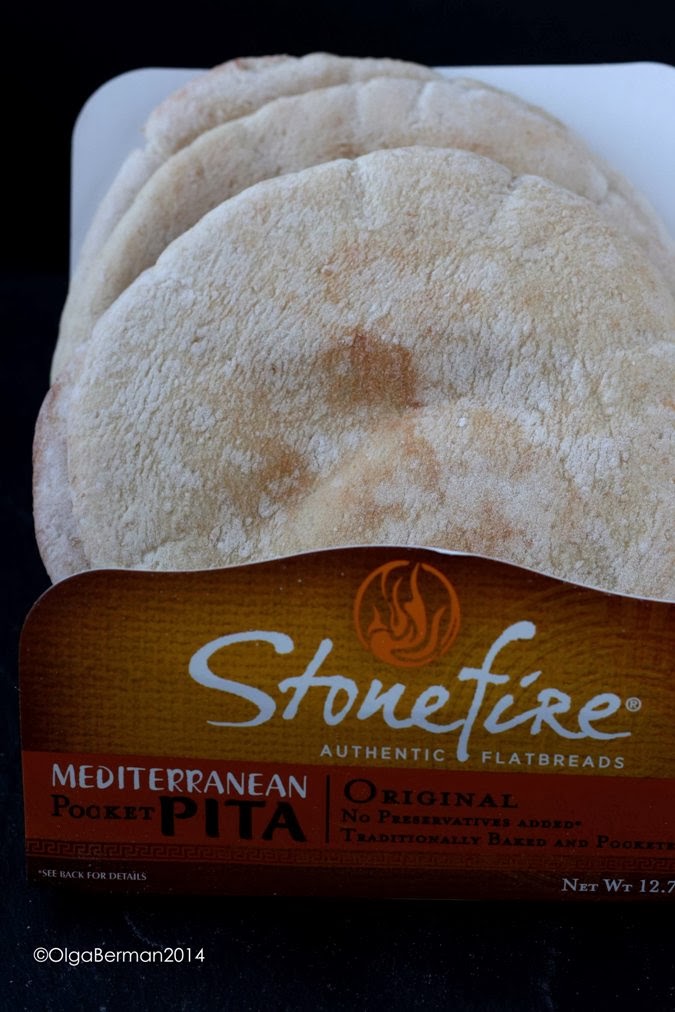 Mango & Tomato: Meatless Monday: Breakfast Egg Pita Sandwich