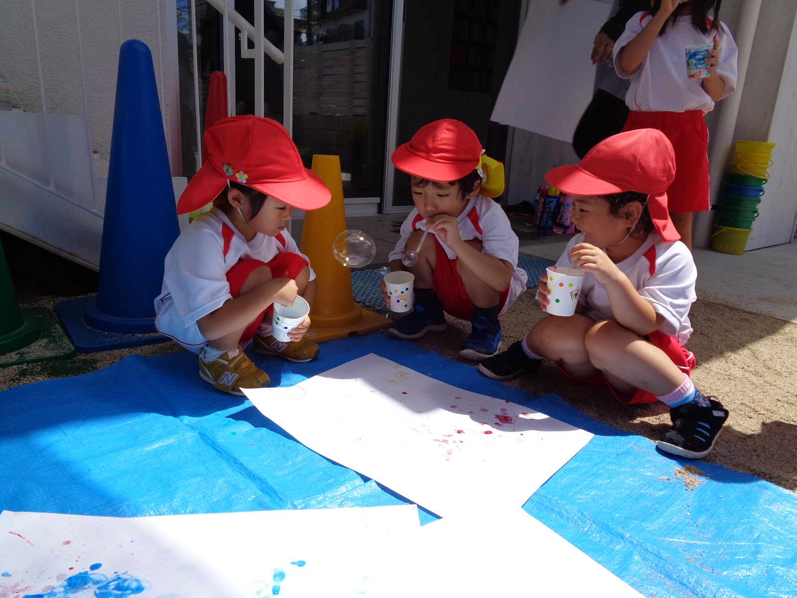 トレジャーキッズたかどの保育園 かぜ組 シャボン玉あそび