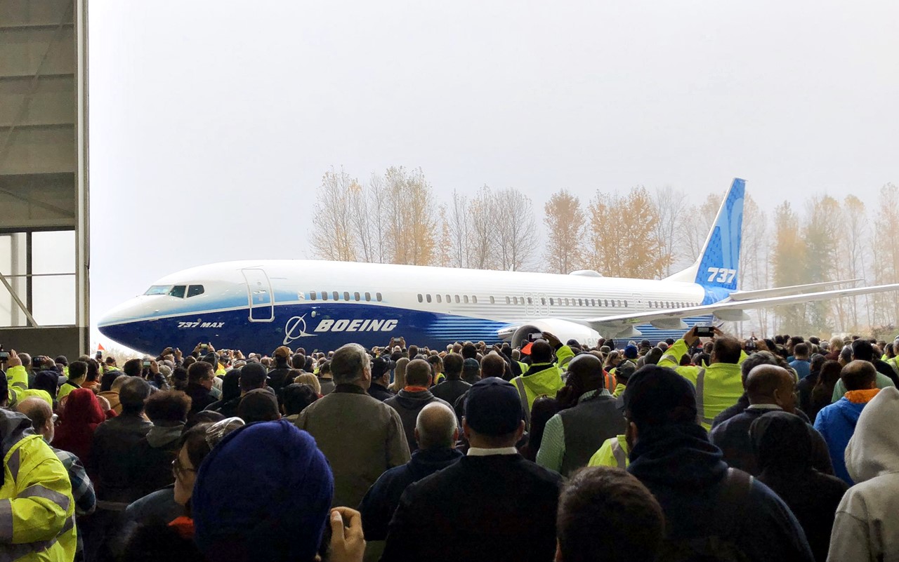 B737 MAX 10 롤아웃