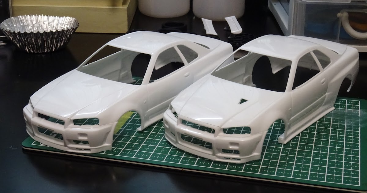 パネル 1/24 アオシマ スカイライン R34 GT-R 製作途中品