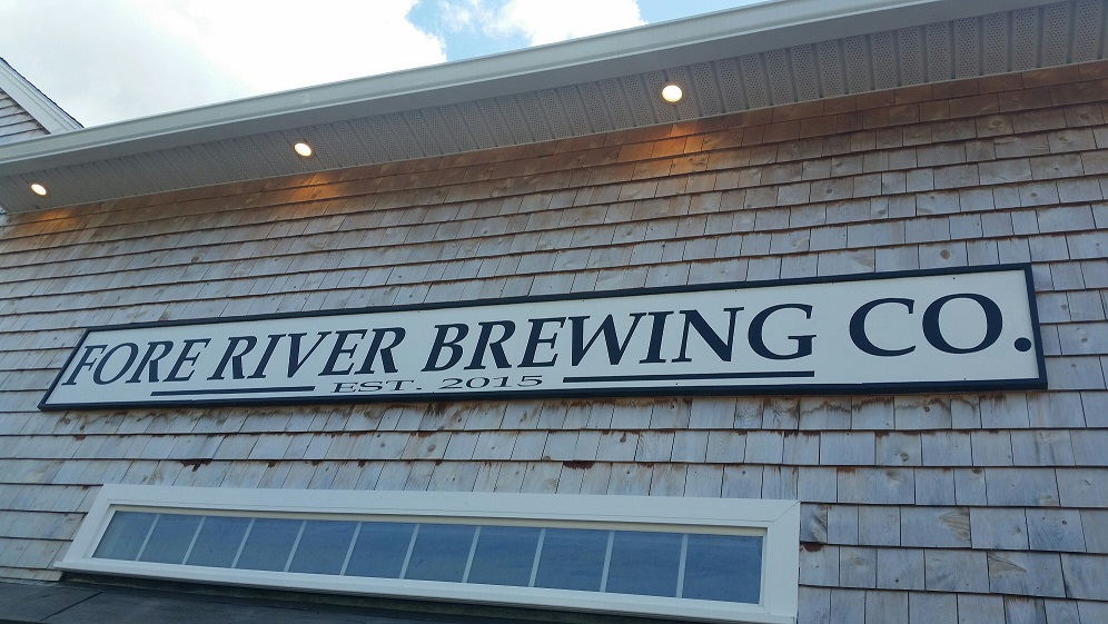 Lise And Rob S Maine Beer Trail Adventure Fore River Brewing Co