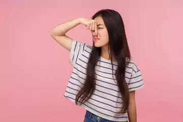 How To Get Rid Of Smelly Hair How To Get Rid Of Smelly Hair
