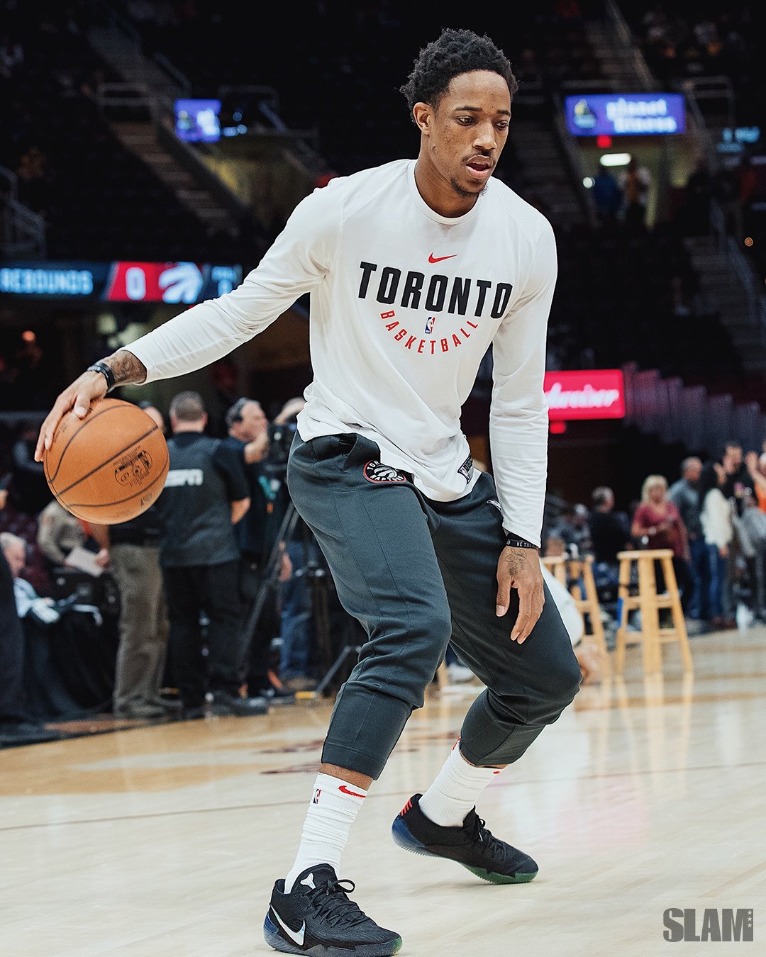 sb dunk low orange label