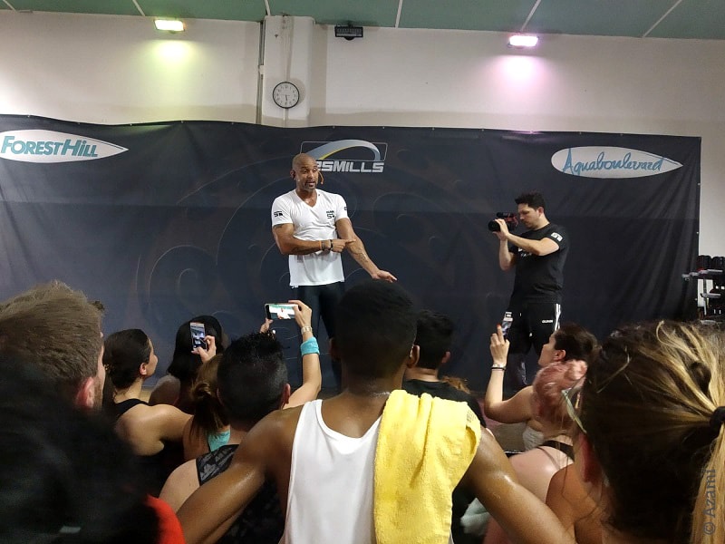 Train with me at Shaun T Trains Europe in Paris | June 8, 2019 - Paris Makeup Artist & London Blogger - French Fitgirl Fitness - Water Fasting - Extended Fasting - OMAD - Intermittent Fasting - Jeûne intermittent France - Tania the Machine - Insanity - Transform 20 - T25 - Hip Hop Abs Train with me at Shaun T Trains Europe in Paris | June 8, 2019 - Paris Makeup Artist & London Blogger - French Fitgirl Fitness - Water Fasting - Extended Fasting - OMAD - Intermittent Fasting - Jeûne intermittent France - Tania the Machine - Insanity - Transform 20 - T25 - Hip Hop Abs
